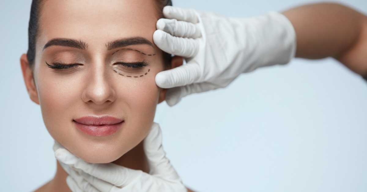 What are the Differences Betwee Eyelid Surgery and Brow Lift